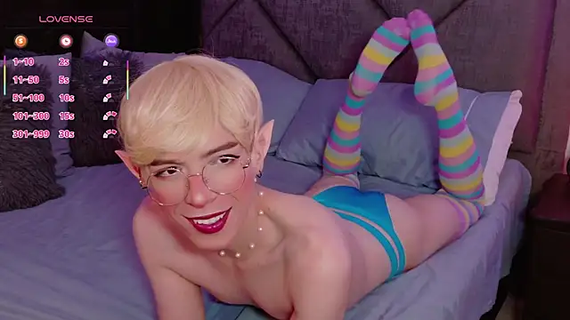 Snapshot of Sammy_Russell chatting on 10-21-25, 06:58 Sammy Russell online show from 10-21-25, 06:58