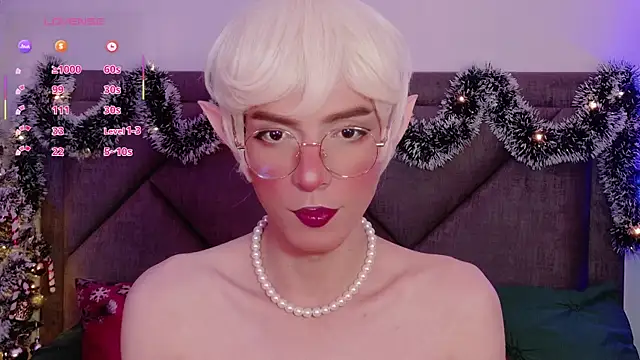 Snapshot of Sammy_Russell chatting on 11-30-25, 05:55 Sammy Russell online show from 11-30-25, 05:55