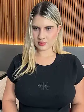 EmiilyAdams  online show from 01-31-26, 10:52