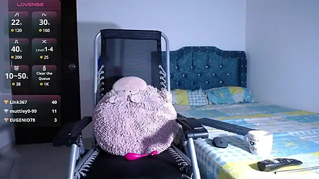 Snapshot of sofiamature01 chatting on 01-23-25, 01:41 sofiamature01 online show from 01-23-25, 01:41