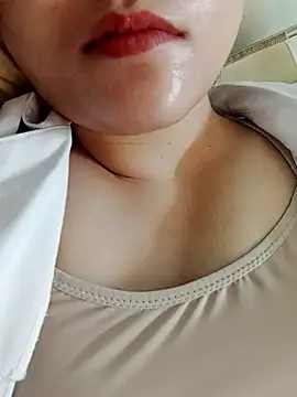 Sexyass13 online show from 09-17-25, 04:58