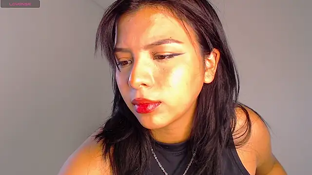 Snapshot of Keyti_Sullivan chatting on 01-22-25, 05:59 Keyti Sullivan online show from 01-22-25, 05:59