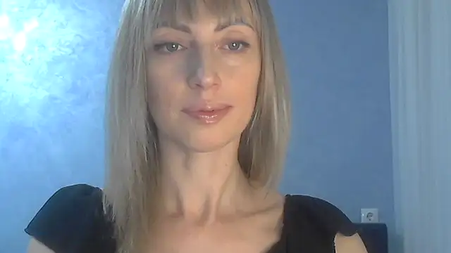 Snapshot of EffectMaya chatting on 02-27-25, 05:58 EffectMaya online show from 02-27-25, 05:58