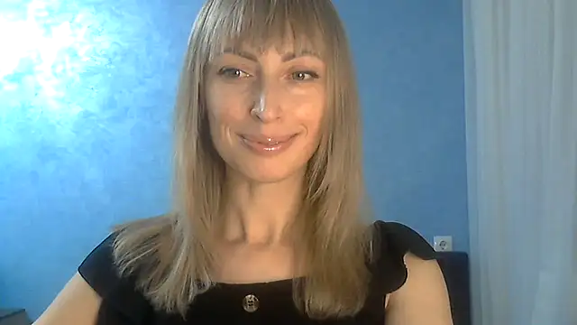 Snapshot of EffectMaya chatting on 03-19-25, 06:34 EffectMaya online show from 03-19-25, 06:34