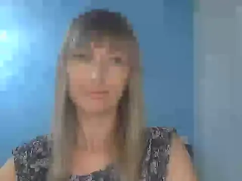 Snapshot of EffectMaya chatting on 09-22-25, 04:09 EffectMaya online show from 09-22-25, 04:09