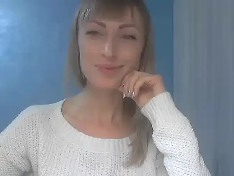 Snapshot of EffectMaya chatting on 10-26-25, 04:46 EffectMaya online show from 10-26-25, 04:46