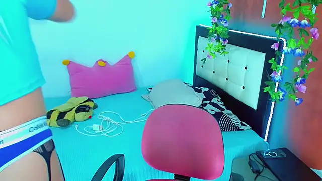 TaylorMon online show from 01-05-26, 07:50