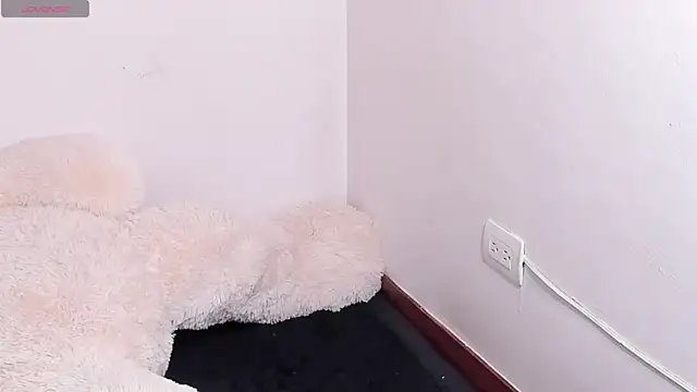 rousesuly online show from 01-18-25, 02:03