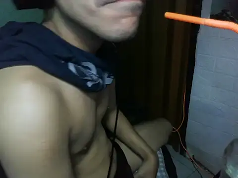 cloudyth1994 online show from 11-17-25, 12:55