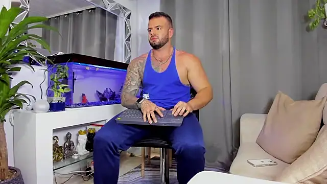 Johnnygrayson1 online show from 12-26-24, 08:21