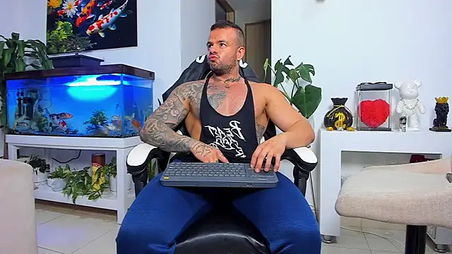 Johnnygrayson1 online show from 11-01-25, 12:34