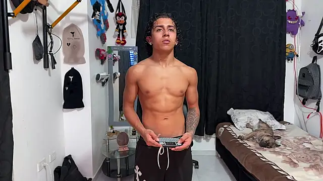 Snapshot of jokergc_2 chatting on 09-30-25, 07:13 jokergc 2 online show from 09-30-25, 07:13