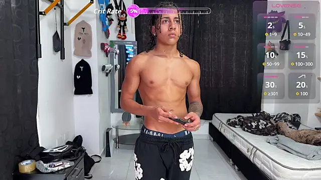 Snapshot of jokergc_2 chatting on 10-21-25, 04:30 jokergc 2 online show from 10-21-25, 04:30