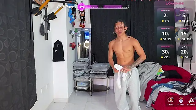 Snapshot of jokergc_2 chatting on 11-19-25, 11:27 jokergc 2 online show from 11-19-25, 11:27