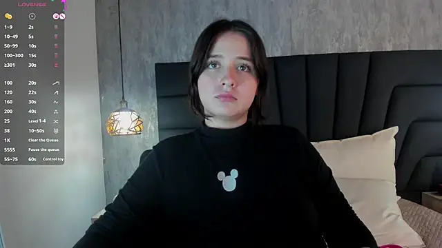 Snapshot of Sabrina_Lennox chatting on 02-12-25, 01:30 Sabrina Lennox online show from 02-12-25, 01:30