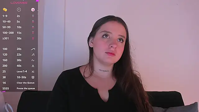 Snapshot of Sabrina_Lennox chatting on 09-22-25, 01:13 Sabrina Lennox online show from 09-22-25, 01:13