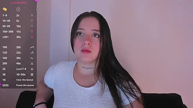 Snapshot of Sabrina_Lennox chatting on 09-29-25, 12:10 Sabrina Lennox online show from 09-29-25, 12:10