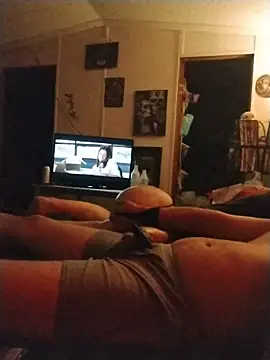 Snapshot of dadyyD95 chatting on 12-20-25, 08:54 dadyyD95 online show from 12-20-25, 08:54