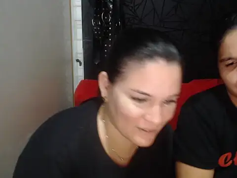 Snapshot of love_and_Lust chatting on 02-27-25, 08:31 love and Lust online show from 02-27-25, 08:31