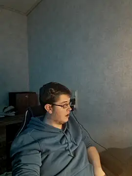 Snapshot of thejerkin chatting on 11-11-25, 03:45 thejerkin online show from 11-11-25, 03:45