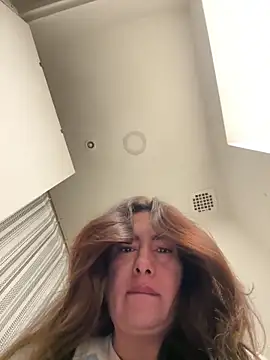 xLadyScarlettx online show from 02-05-26, 06:29