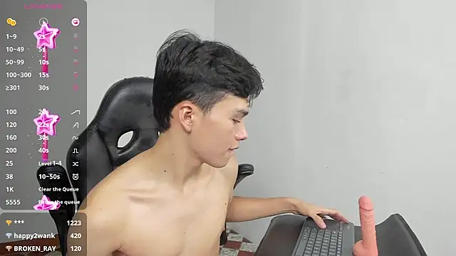 Snapshot of luandy chatting on 02-17-25, 05:10 luandy online show from 02-17-25, 05:10