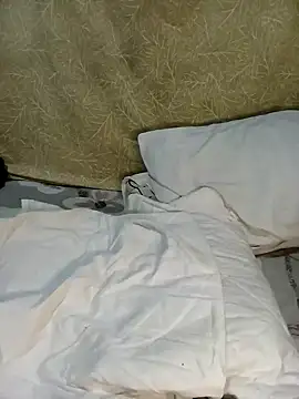 Snapshot of sexxylucia chatting on 12-14-24, 09:35 sexxylucia online show from 12-14-24, 09:35