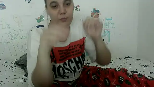 Snapshot of VixenBya chatting on 02-08-25, 11:55 VixenBya online show from 02-08-25, 11:55