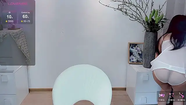 Snapshot of Yaikun0-0 chatting on 03-02-25, 02:43 Yaikun0-0 online show from 03-02-25, 02:43