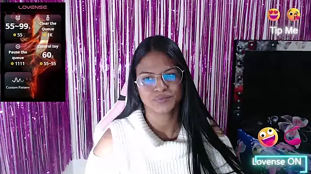 SweetAlmaa online show from 04-07-26, 01:17