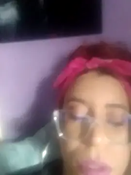 Snapshot of lorraine_alves_ferreira chatting on 05-21-26, 03:41 lorraine alves ferreira online show from 05-21-26, 03:41