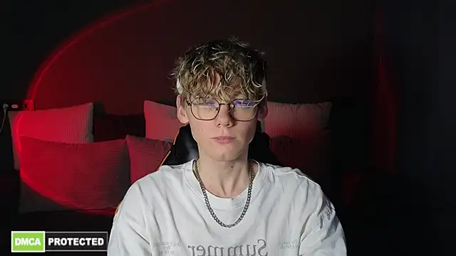 Keytaro online show from 04-05-26, 11:13