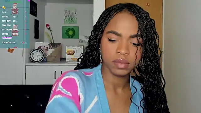 Snapshot of Marce_22 chatting on 12-14-24, 11:12 Marce 22 online show from 12-14-24, 11:12