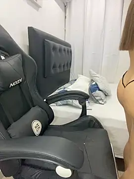 Snapshot of Belissa_miller chatting on 09-22-25, 07:05 Belissa miller online show from 09-22-25, 07:05