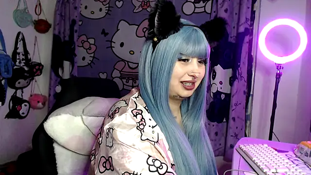 lussyevans24 online show from 05-12-26, 03:47