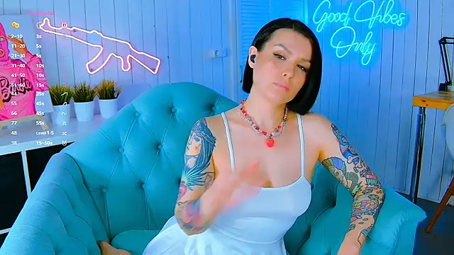 My toys pink online show from 03-28-26, 09:47