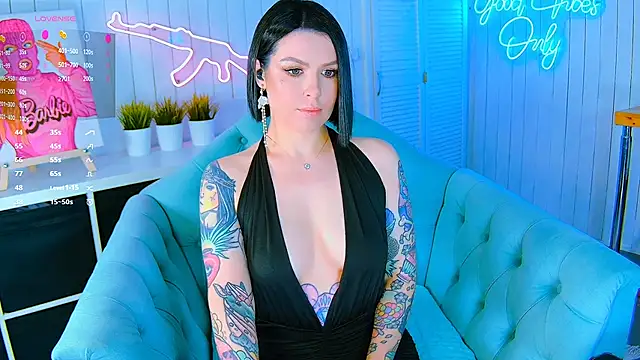 My toys pink online show from 04-08-26, 02:44