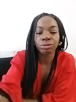 Snapshot of Cinderella_Jewels_ chatting on 06-10-26, 01:21 Cinderella Jewels online show from 06-10-26, 01:21