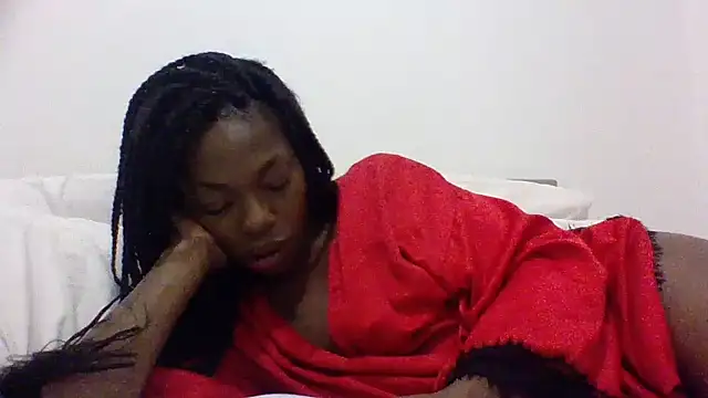 Snapshot of Cinderella_Jewels_ chatting on 07-20-26, 12:14 Cinderella Jewels online show from 07-20-26, 12:14
