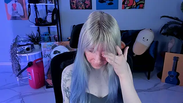 Snapshot of LexiWenford chatting on 11-06-25, 02:56 LexiWenford online show from 11-06-25, 02:56