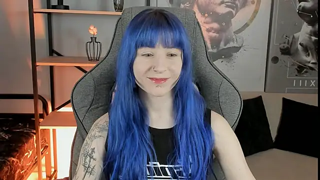 Snapshot of LexiWenford chatting on 11-28-25, 12:19 LexiWenford online show from 11-28-25, 12:19