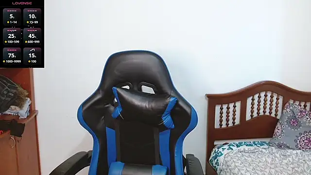 alexaa08 online show from 11-12-25, 12:05