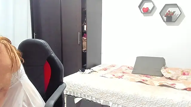 Sanddi milff online show from 12-21-25, 01:07