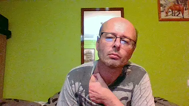 Snapshot of Tiger202441 chatting on 07-12-26, 07:27 Tiger202441 online show from 07-12-26, 07:27