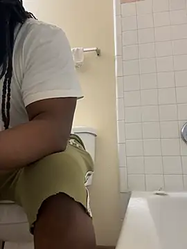 Snapshot of saddlewalker35 chatting on 01-18-25, 04:48 saddlewalker35 online show from 01-18-25, 04:48