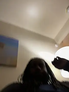 Snapshot of saddlewalker35 chatting on 01-25-25, 02:47 saddlewalker35 online show from 01-25-25, 02:47