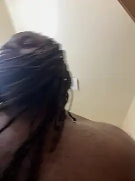 Snapshot of saddlewalker35 chatting on 02-01-25, 03:18 saddlewalker35 online show from 02-01-25, 03:18