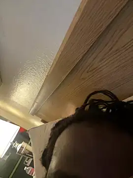 Snapshot of saddlewalker35 chatting on 02-02-25, 09:13 saddlewalker35 online show from 02-02-25, 09:13