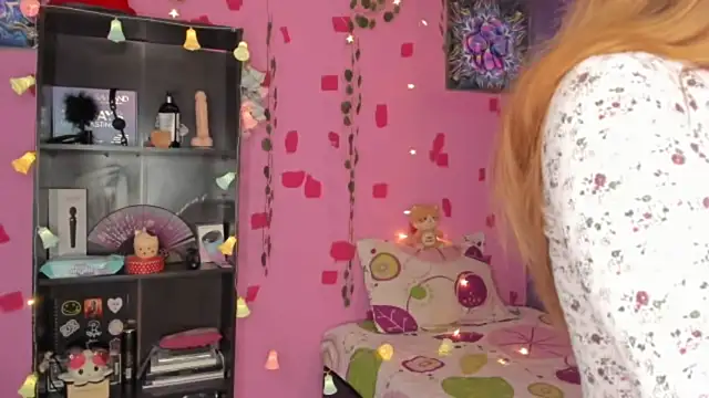 kittyzenn online show from 02-03-25, 09:07