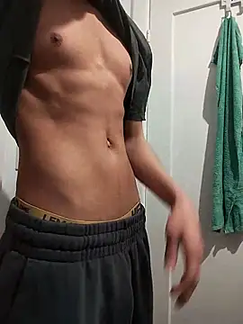 Dennis 2024 online show from 03-18-26, 06:38